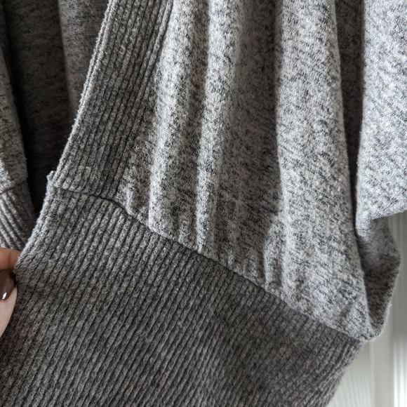 ee.some dolman sleeve cardigan - Picture 4 of 6